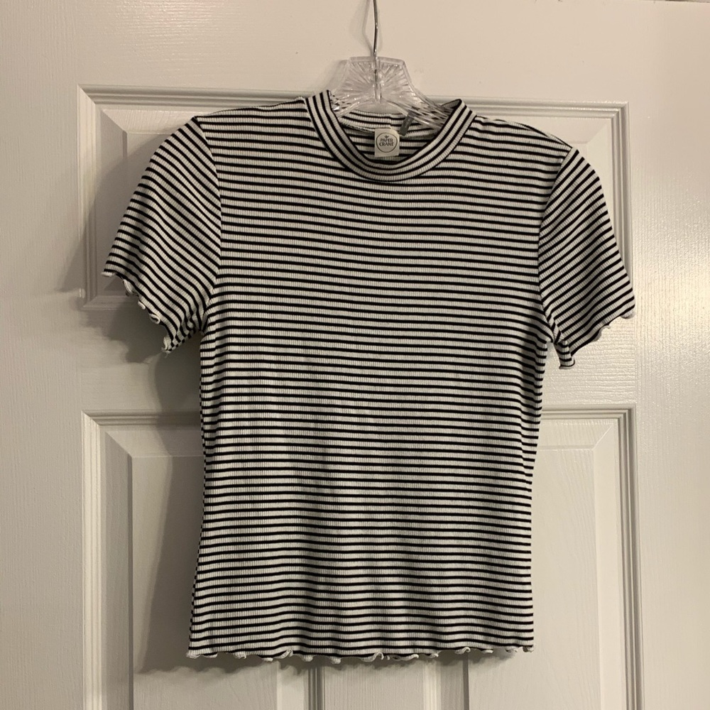 Ladies Paper Crane Crop Top Size Small. Like New.